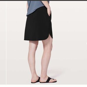 Lululemon on the fly skirt
